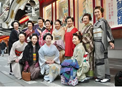 ����ͥ���